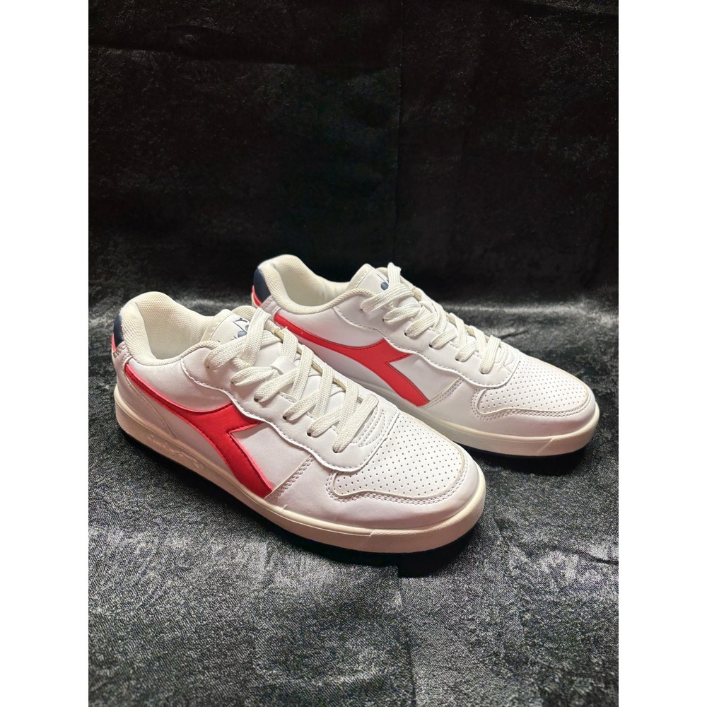 Diadora Pitch Men 6.5 / Women 8 White Red Navy Blue Low Top Court Shoes (No Box)